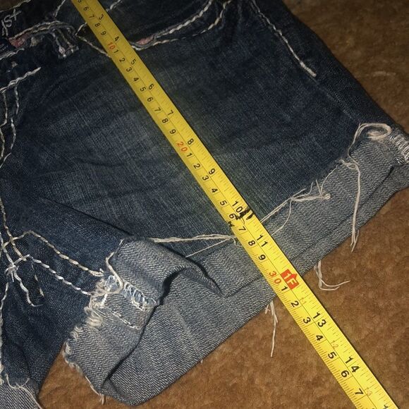 Refuge shorts size 2 - Picture 5 of 5